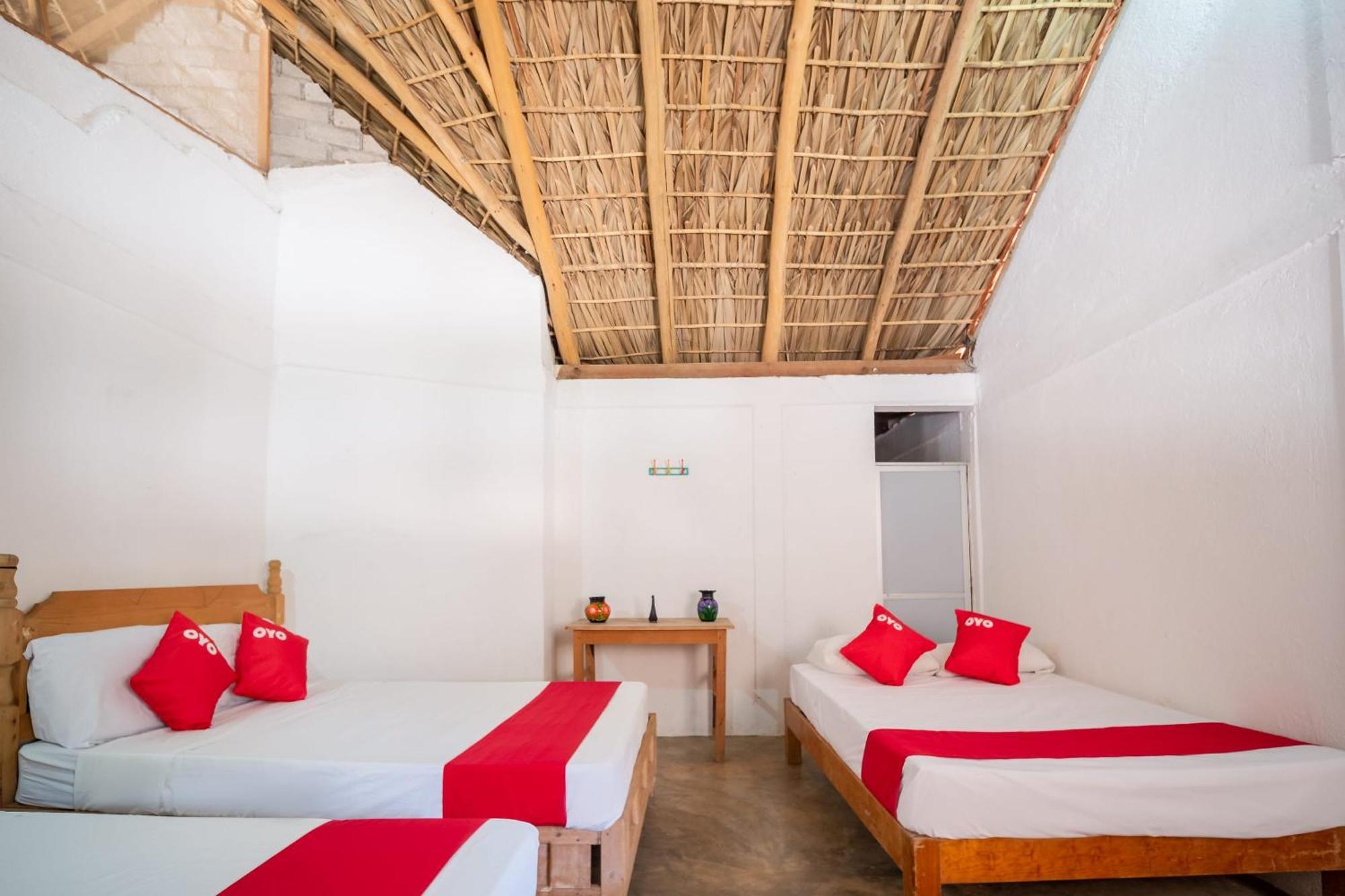 Oyo Cabanas Abril, 马祖特 外观 照片